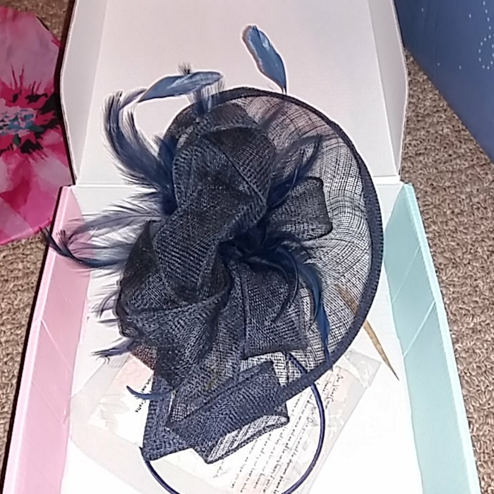 Navy blue fascinator hat